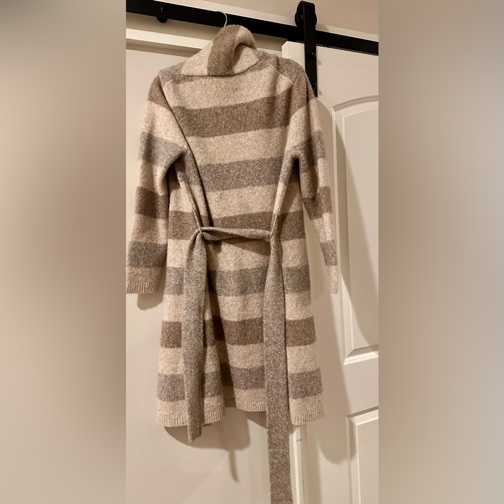 Jenni Kayne Belted Sweater Coat in Oatmeal Stripe, Size Small - Picture 7 of 8
